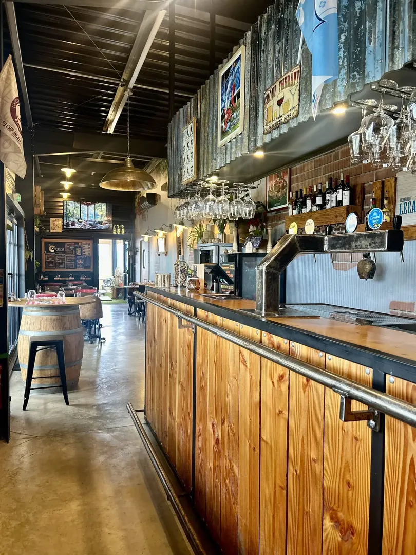 Salle du restaurant Au Comptoir de l'Épicurien à Prigonrieux
