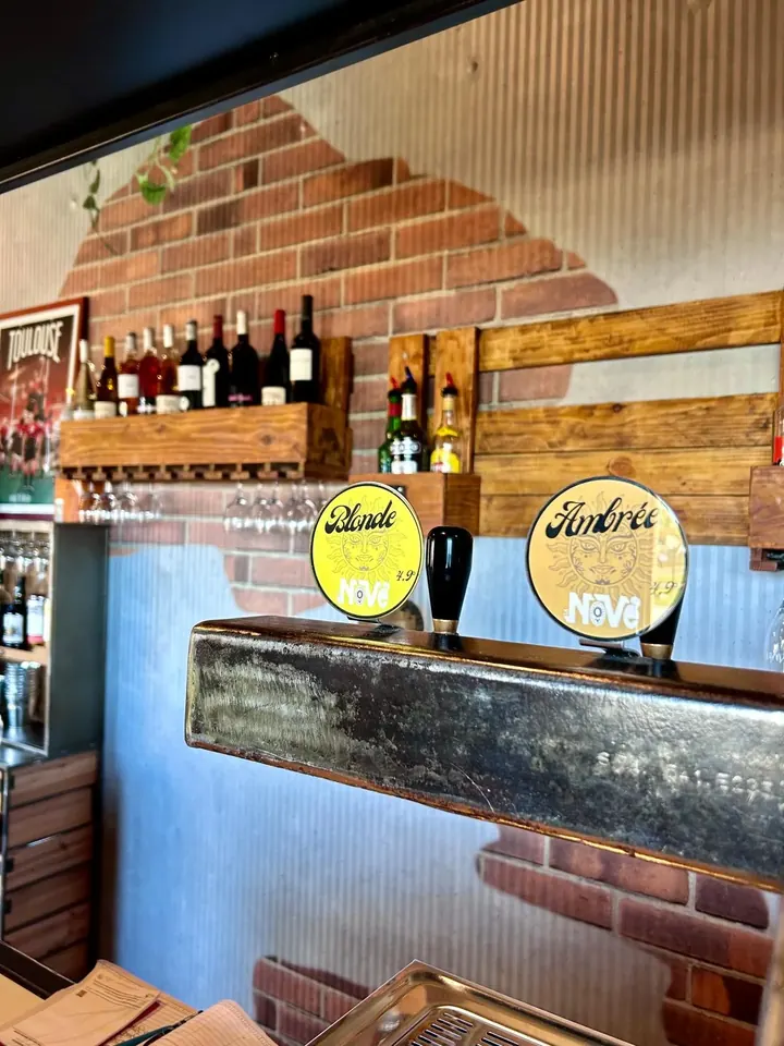 Salle ambiance Au Comptoir de l'Épicurien